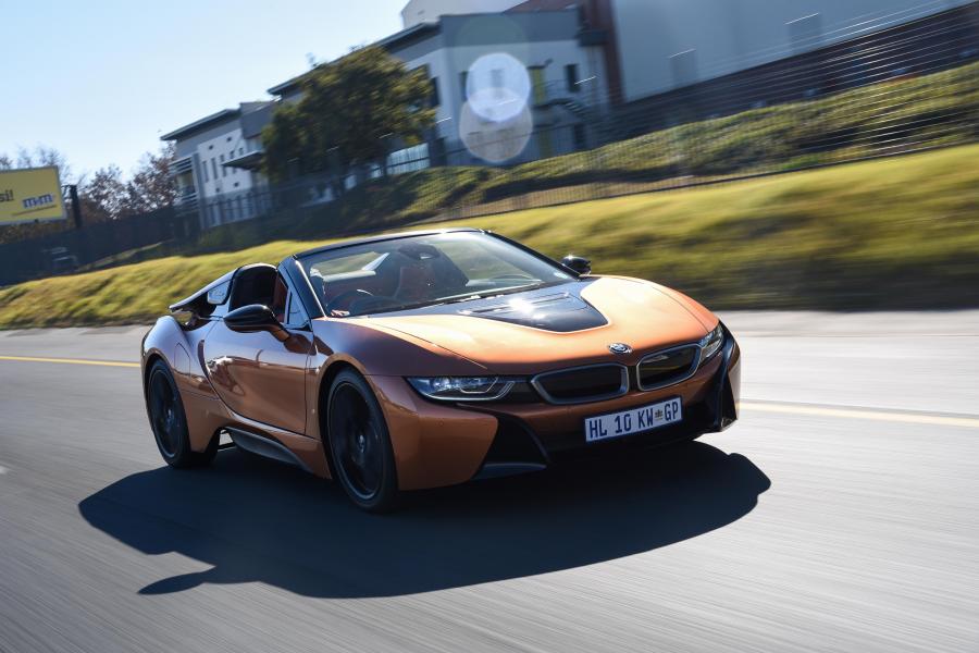  BMW i8 Roadster (I15) 2018 года  (ZA) (фото 40 из 44)